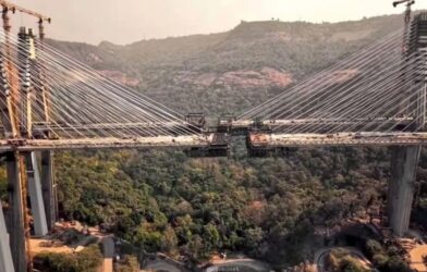 मुंबई-पुणे द्रुतगती महामार्गावरील 'मिसिंग लिंक' प्रकल्प म्हणजे काय? कसं पडलं हे नाव, याचा फायदा काय होणार? वाचा सविस्तर
