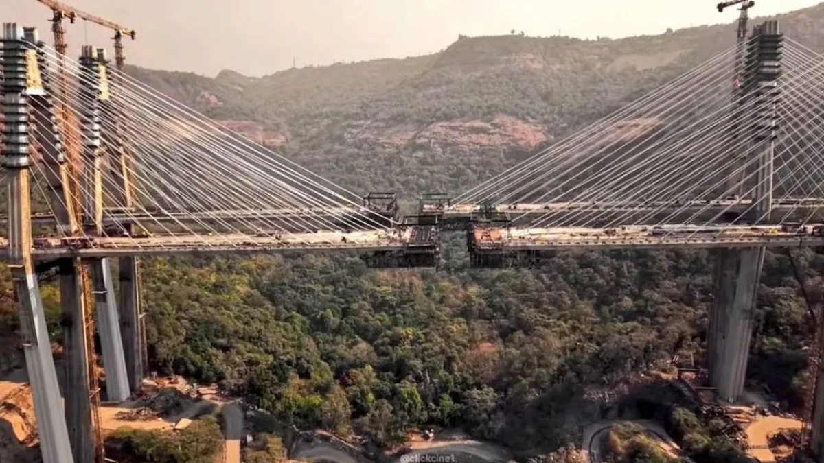 मुंबई-पुणे द्रुतगती महामार्गावरील 'मिसिंग लिंक' प्रकल्प म्हणजे काय? कसं पडलं हे नाव, याचा फायदा काय होणार? वाचा सविस्तर