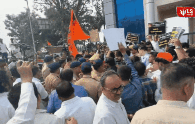 Controversy over non-Marathi mayor