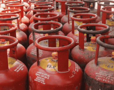 Pune gas shortage