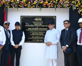 'या' शहरात बनणार बी-28 बुलेट ट्रेन; मुंबई-बंगळूरु वंदे भारत स्लीपरबाबत रेल्वेमंत्री म्हणाले...