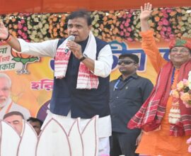 आसाममध्ये भाजपा ऐतिहासिक हॅटट्रिकच्या उंबरठ्यावर; काँग्रेसची अवस्था मागच्या निवडणुकीपेक्षाही बिकट