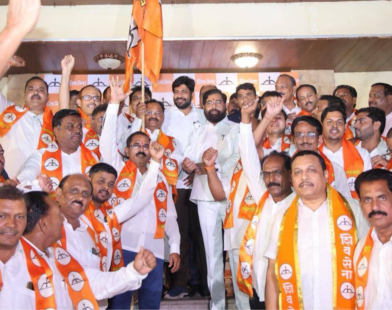 Congress Leader Join Shinde Group
